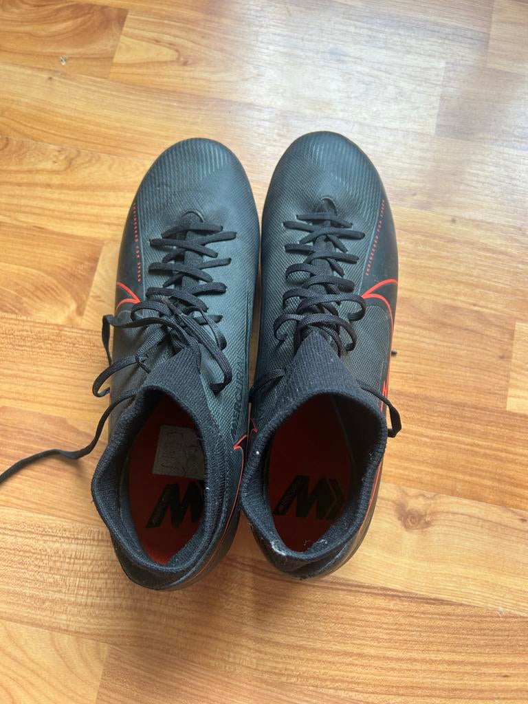 Nike Mercurial Voetbalschoenen - Maat 42, Schoenen, Zo goed als nieuw, Maat M, Ophalen of Verzenden