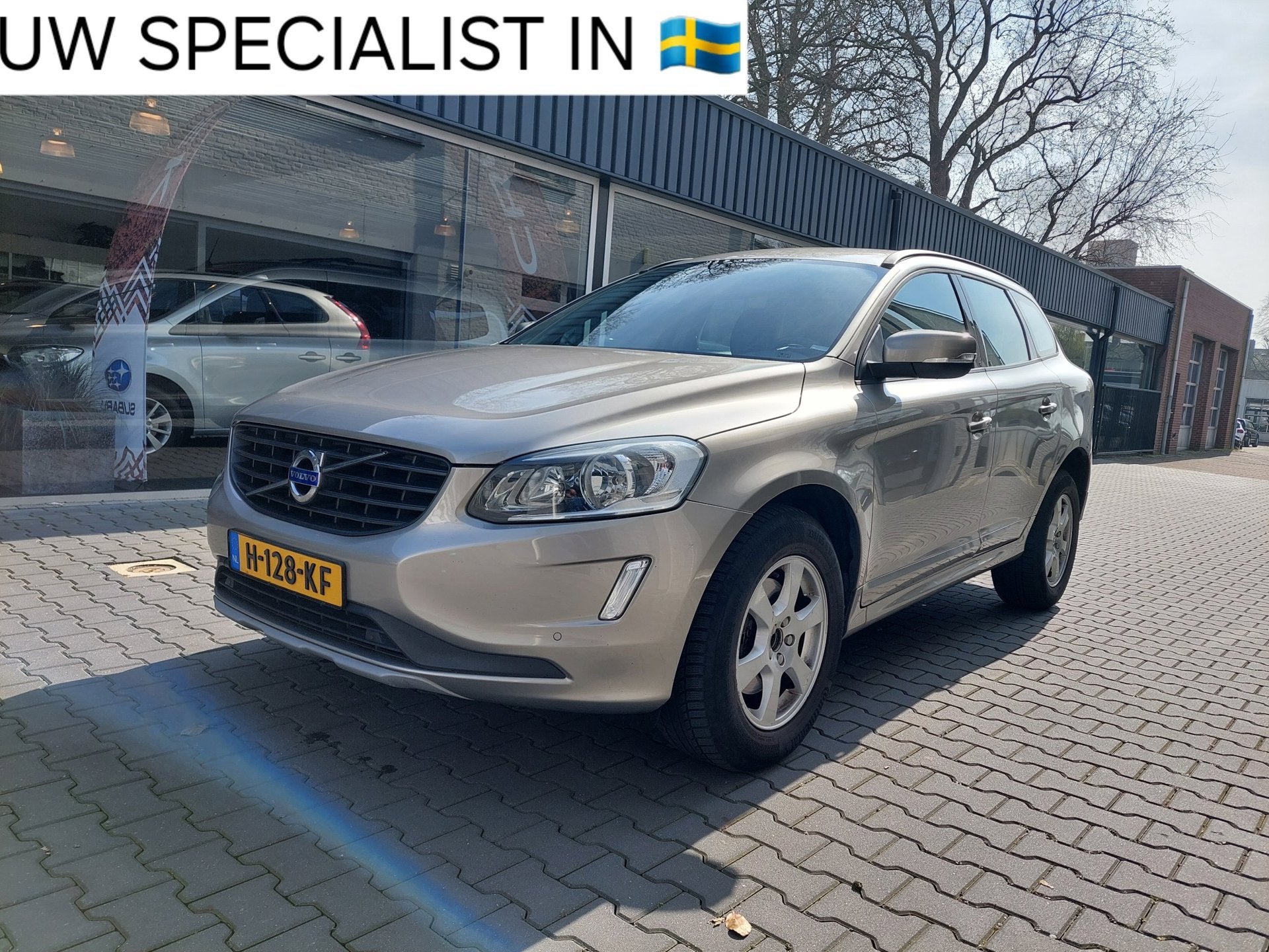 Volvo XC60 2.0 D3 FWD Kinetic Goed oh door een Volvo Special, Auto's, Voorwielaandrijving, Euro 6, 4 cilinders, Bedrijf