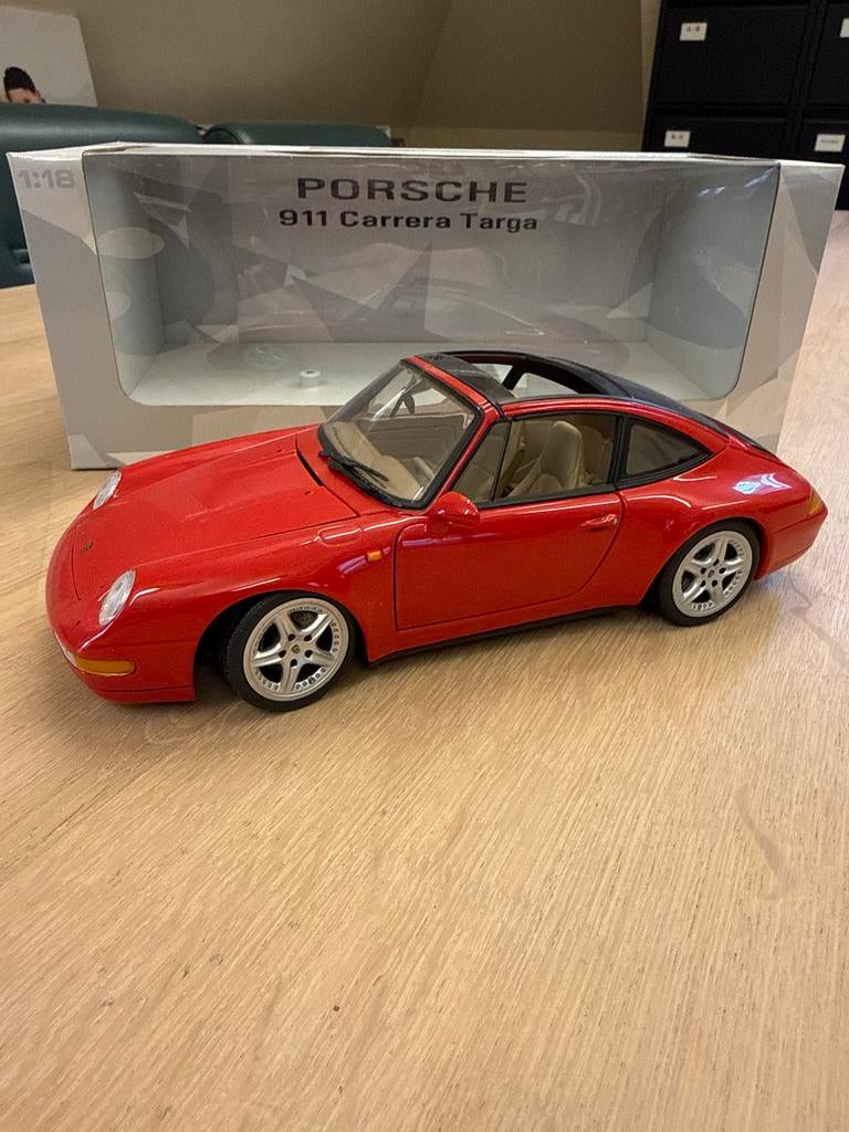 Porsche 911 Carrera Targa UT Models 1:18, Ophalen of Verzenden, Gebruikt, Auto, UT Models