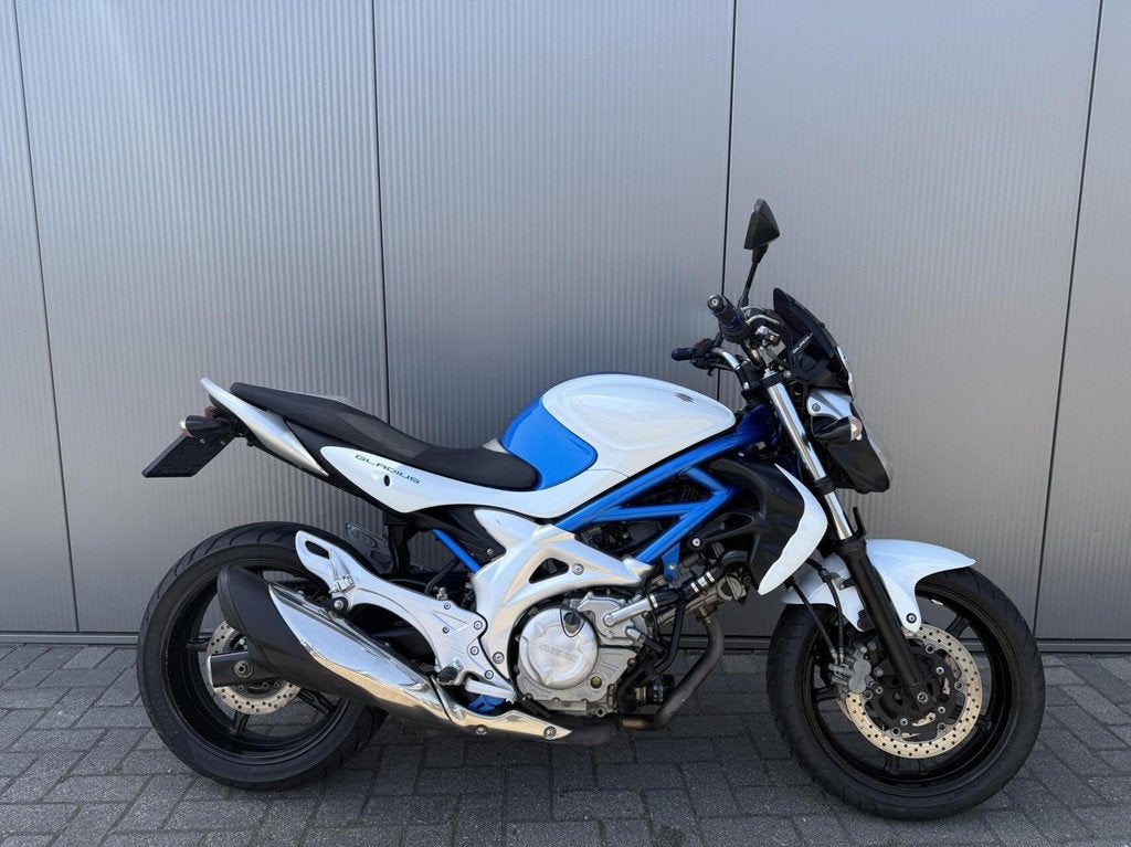 Suzuki Gladius, Bedrijf, Meer dan 35 kW, Toermotor, 645 cc