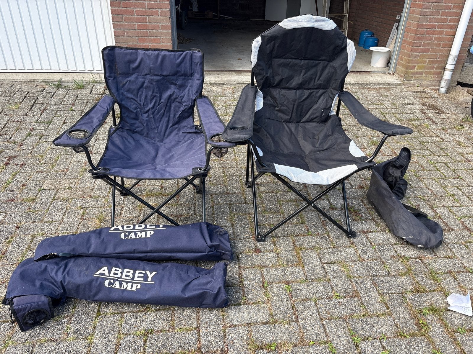 3 Campingstoelen, waarvan 2 van Abbey Camp, Caravans en Kamperen, Ophalen, Gebruikt, Campingstoel
