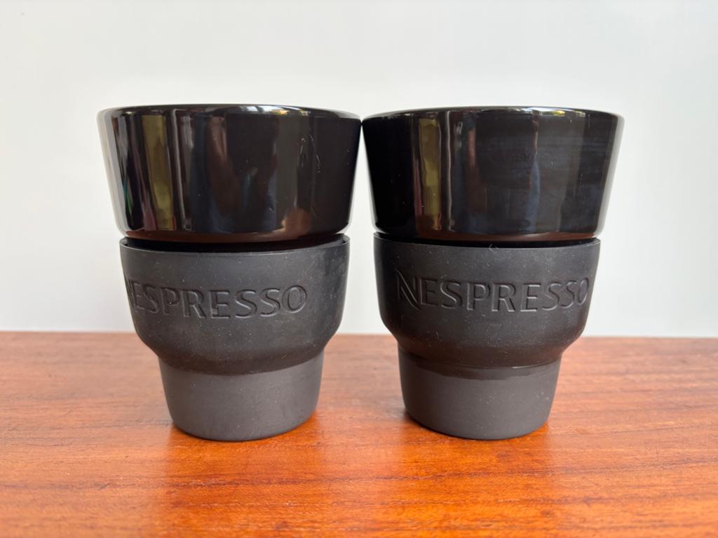 Set van 2 Nespresso Touch Mug koffiekoppen, Gebruikt, Ophalen of Verzenden, Overige stijlen, Kop(pen) en/of Schotel(s)