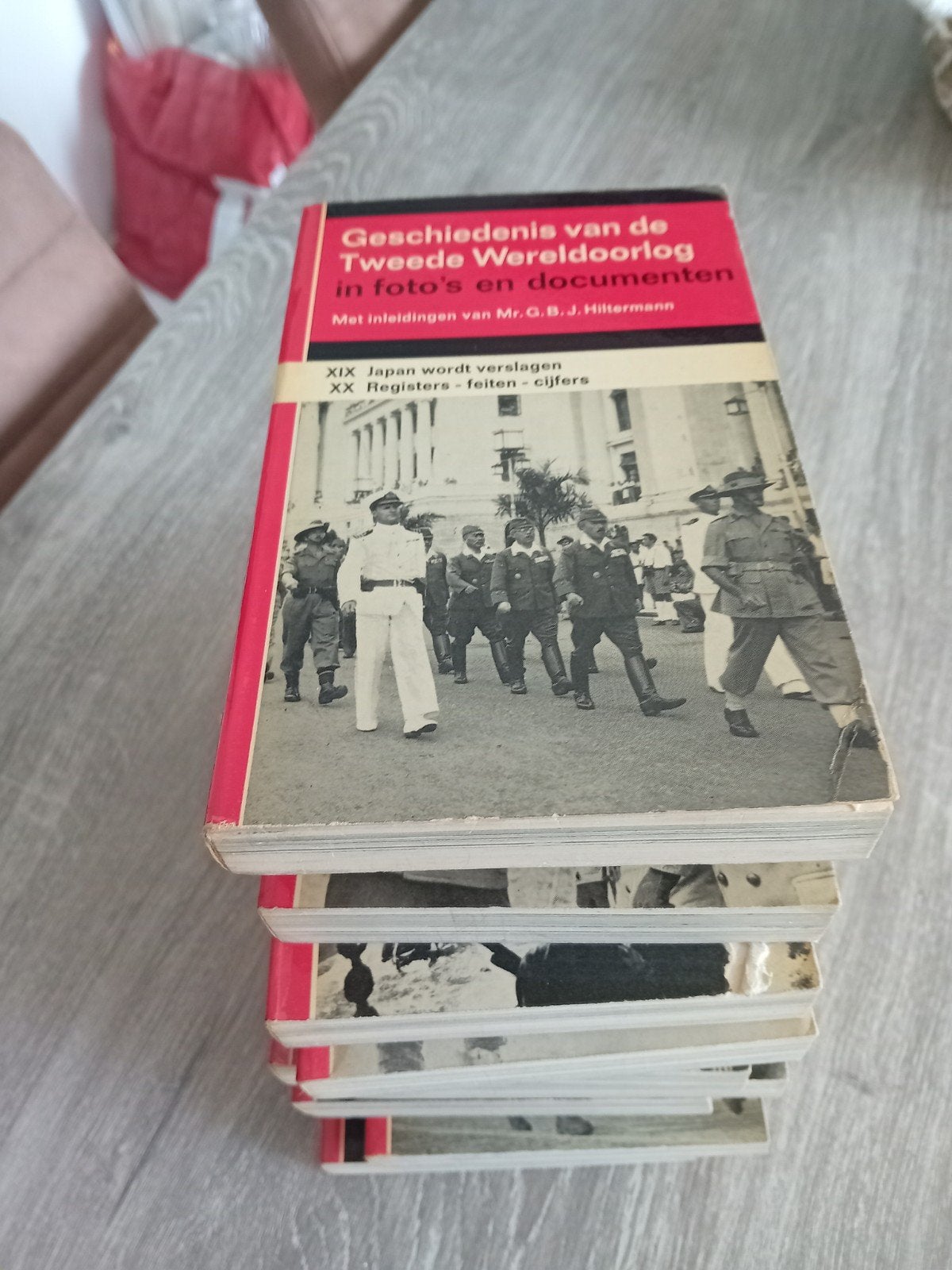 Boeken uit de 2e wereld oorlog 10 st. Van 1 t 10, Verzamelen, Militaria | Tweede Wereldoorlog, Ophalen, Nederland, Boek of Tijdschrift