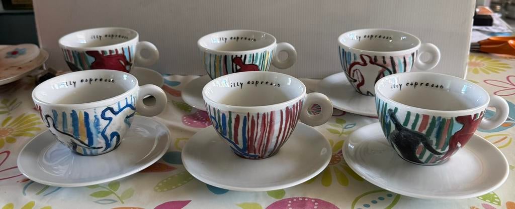 Illy Espresso- Sandro Chia, Huis en Inrichting, Keuken | Servies, Ophalen of Verzenden, Zo goed als nieuw, Overige stijlen, Kop(pen) en/of Schotel(s)