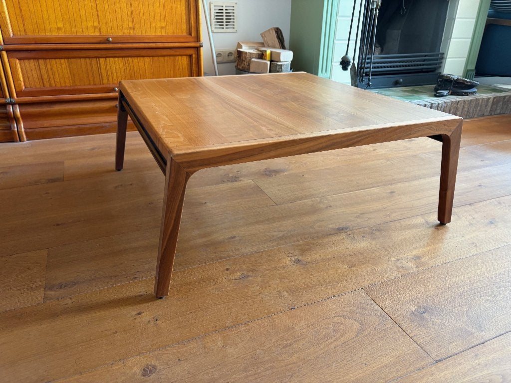 Luxe Harvink Splinter design salontafel te koop, Ophalen, 50 tot 100 cm, Design - Amerikaans notenhout - Gepoedercoat blank mat frame