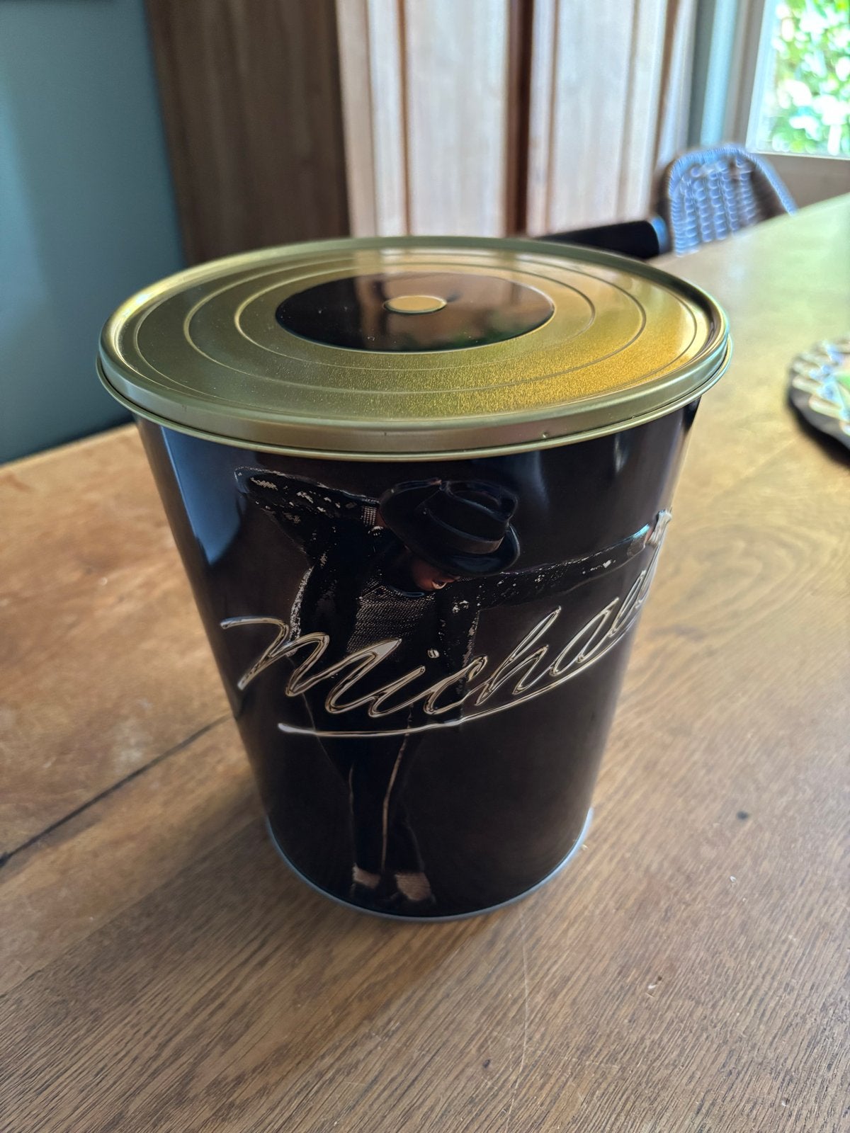 Michael Jackson popcorn bucket/beker- Limited Edition, Ophalen of Verzenden, Zo goed als nieuw, Gebruiksvoorwerp