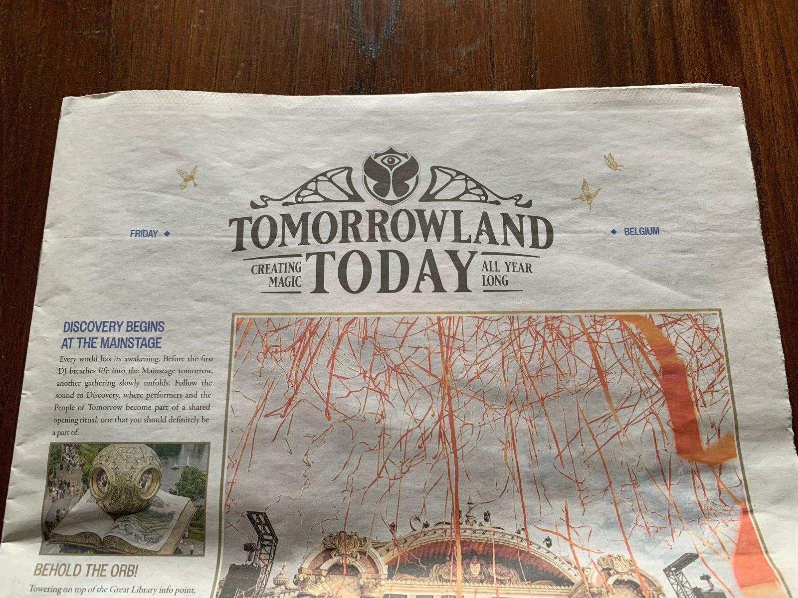 Tomorrowland Today Krant 2026 - Speciale Editie, Verzamelen, Ophalen of Verzenden, 1980 tot heden, Buitenland, Krant