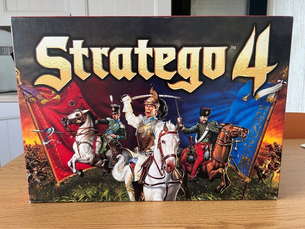 Stratego 4 bordspel, Hobby en Vrije tijd, Gezelschapsspellen | Bordspellen, Een of twee spelers, Ophalen of Verzenden, Zo goed als nieuw
