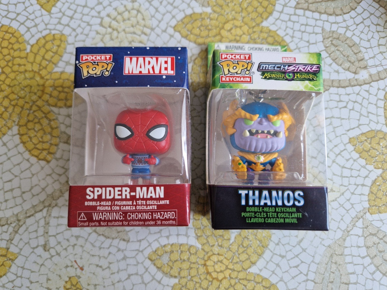 Funko Pop! Pocket Keychain: Spider-Man & Thanos, Ophalen of Verzenden, Nieuw