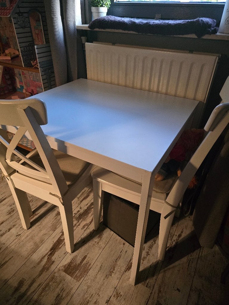Witte tafel 80x70 cm, hoogte 74 cm, Ophalen, Gebruikt, 50 tot 100 cm, Tot twee personen