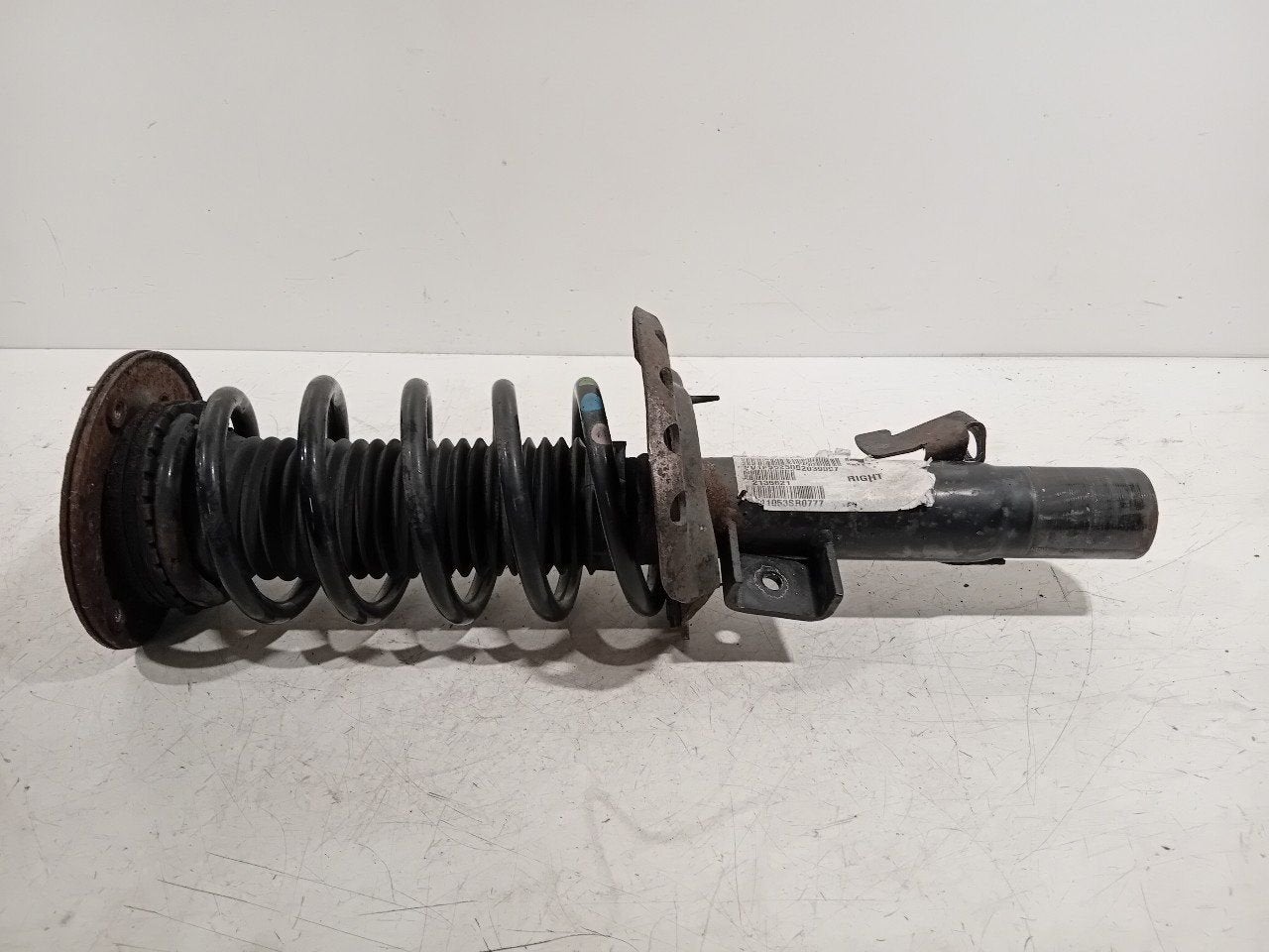Veerpoot rechts voor Volvo S60, Onderdelen@venauto.nl, Van der Ven Autorecycling B.V., Gebruikt, Ettenseweg 76, 4706 PB Roosendaal, The Netherlands