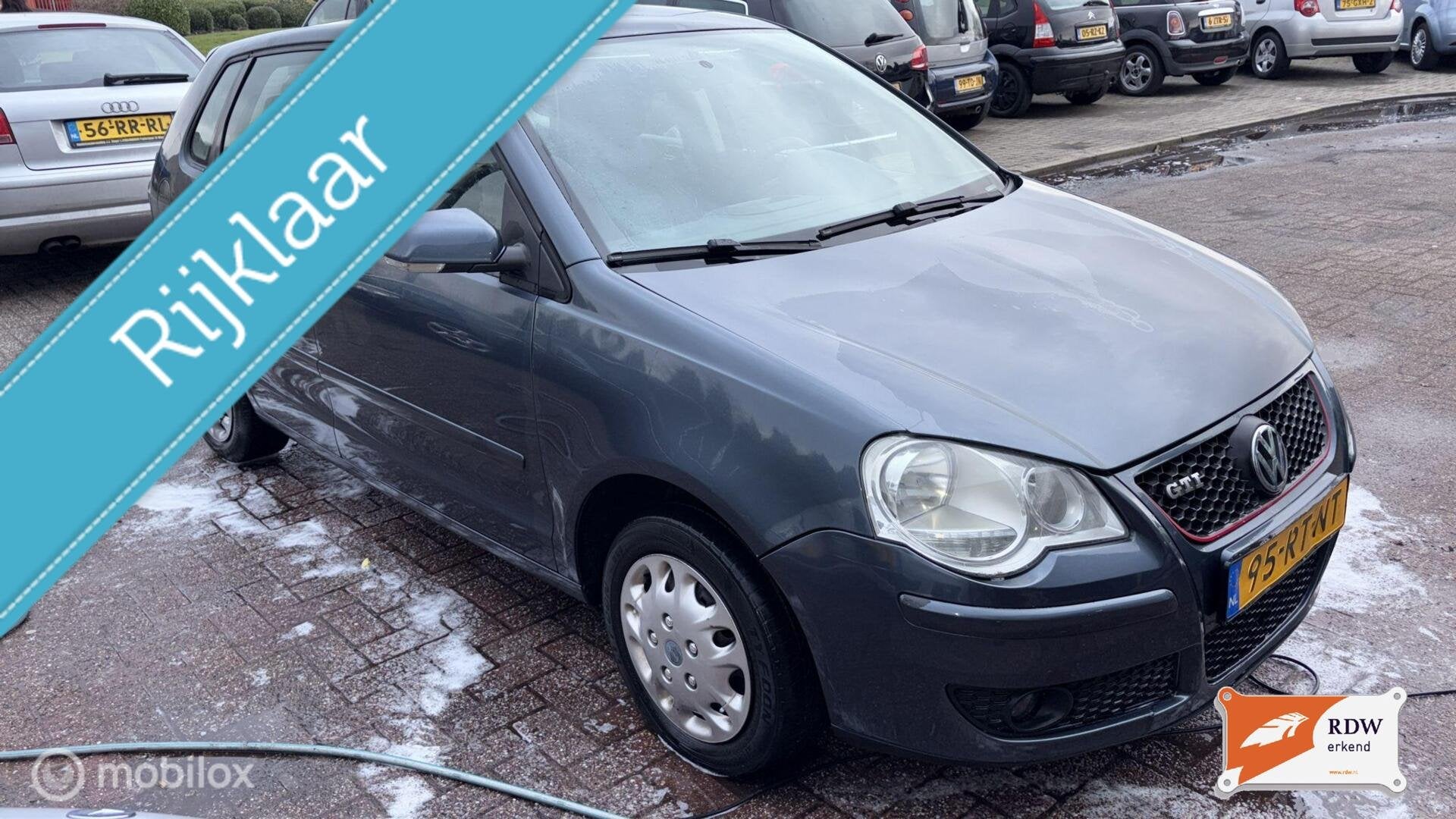 Volkswagen Polo 1.4-16V Turijn, Auto's, Volkswagen, Voorwielaandrijving, Elektrische ramen, Blauw, Origineel Nederlands