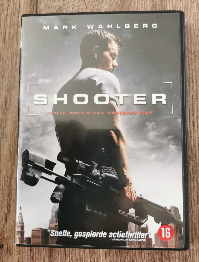 76 . shooter, Alle leeftijden, Ophalen of Verzenden, Zo goed als nieuw, Detective en Krimi
