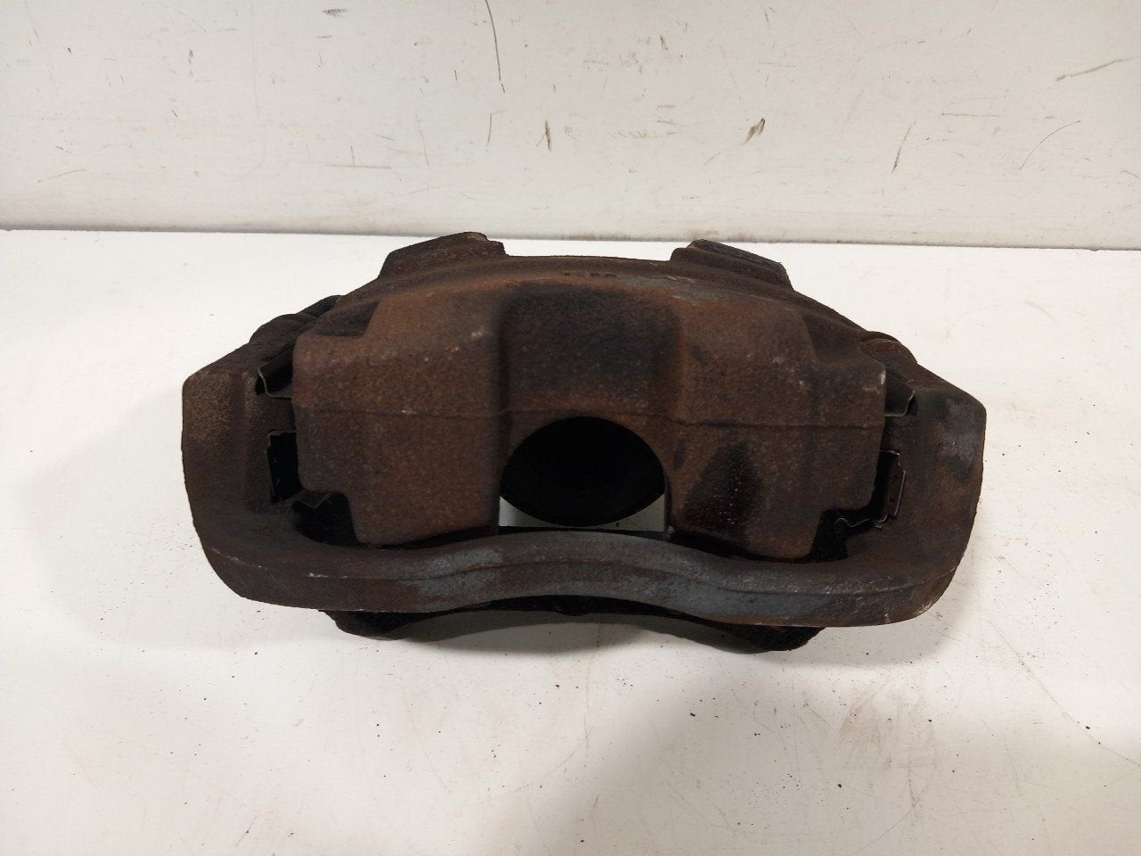 Remklauw links voor Opel Astra, Onderdelen@venauto.nl, Van der Ven Autorecycling B.V., Gebruikt, Ettenseweg 76, 4706 PB Roosendaal, The Netherlands