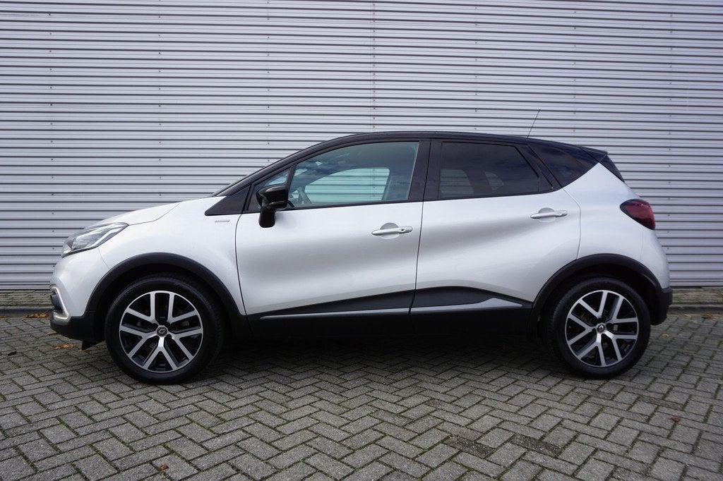 Renault Captur 1.3 TCe Version S AUTOMAAT - Airco / Navi / C, Auto's, Renault, Gebruikt, Euro 6, 4 cilinders, 150 pk