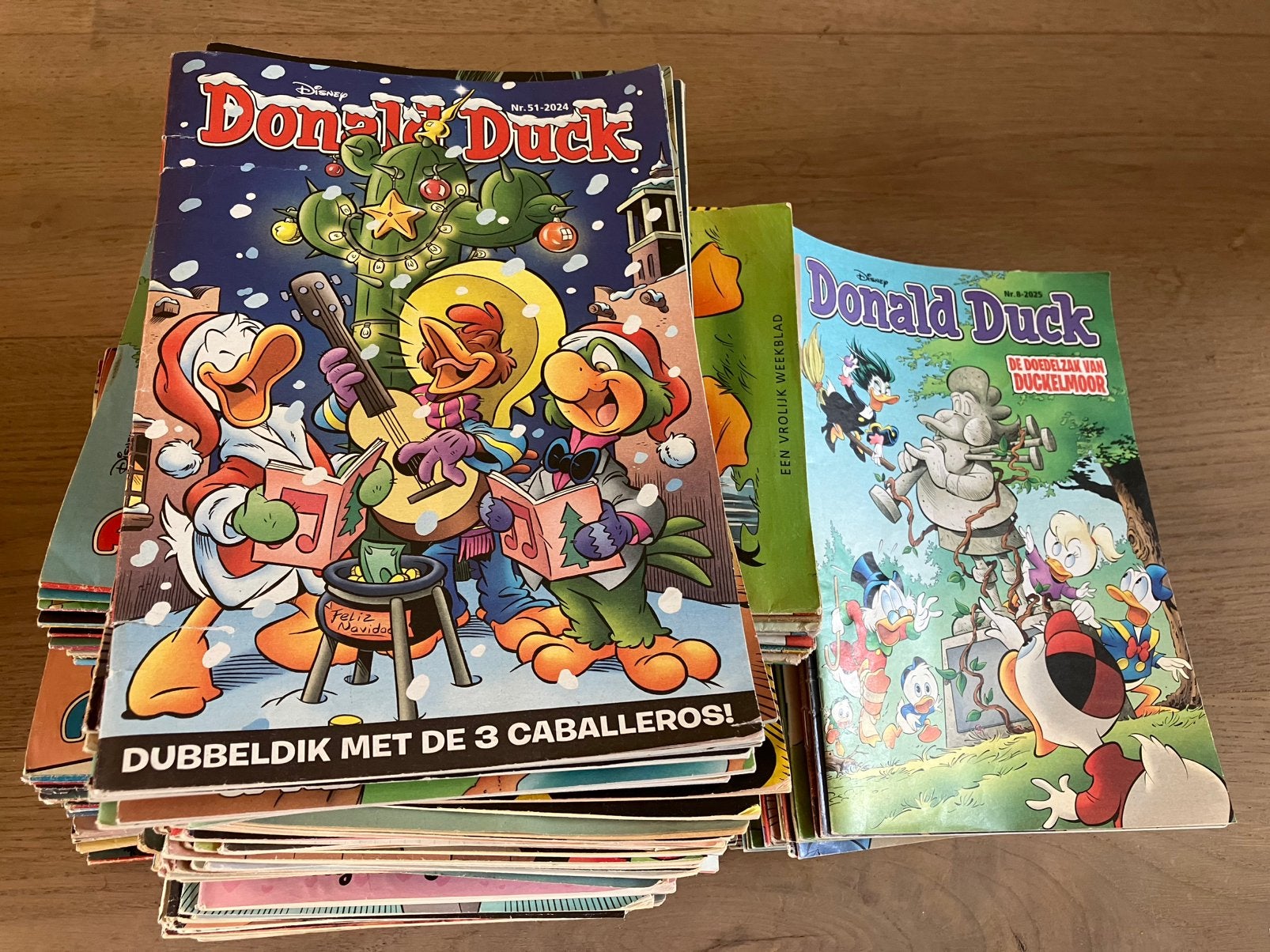 Donald Duck: grote stapel magazines, pockets, etc, te koop!, Boeken, Partijen en Verzamelingen, Ophalen, Gelezen, Stripboeken