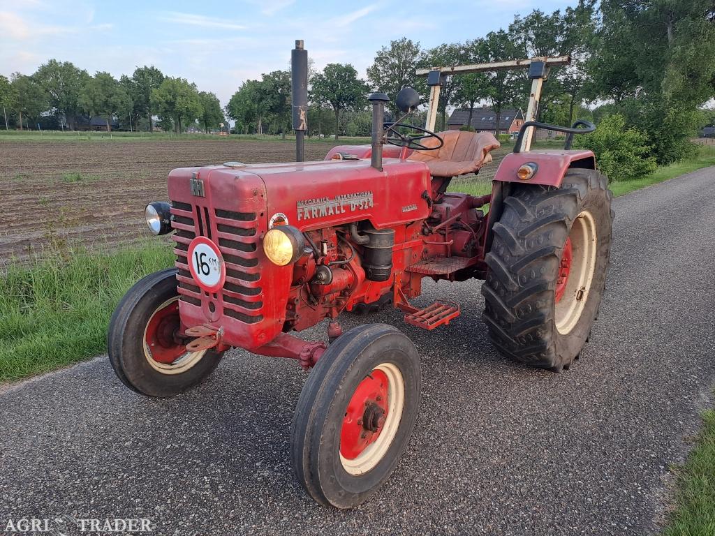 Cormick D-324 | NL Kenteken, Ophalen, Info@handelsonderneming-last.nl, Oldtimer, McCormick