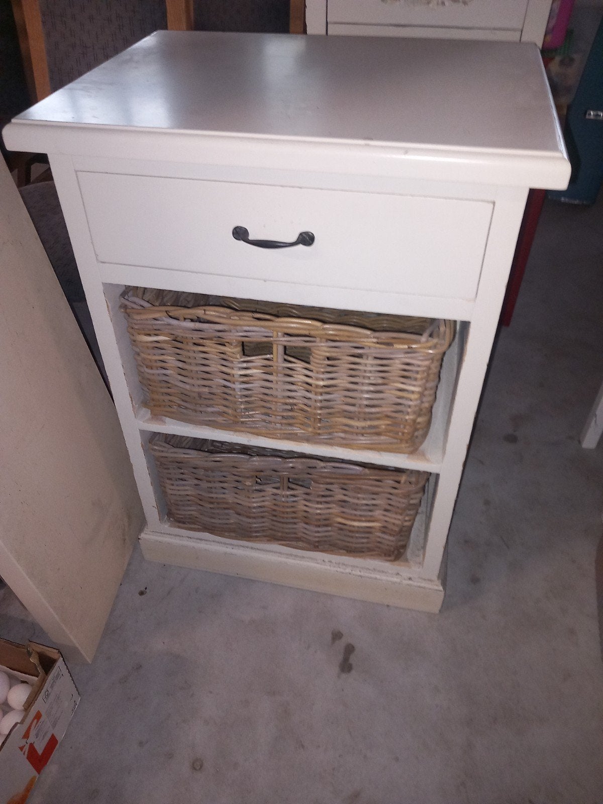Nette houten ladekast met 2 rieten manden, Huis en Inrichting, Ophalen, Minder dan 50 cm, Gebruikt, 1 of 2 laden