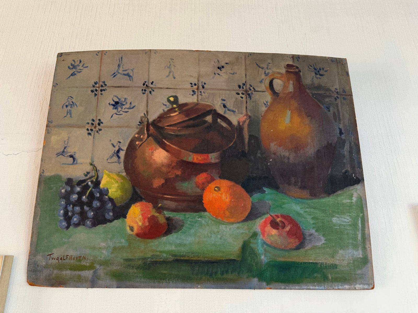 Stilleven met koperen theepot en fruit, gesigneerd, Antiek en Kunst, Kunst | Schilderijen | Klassiek, Ophalen, Paneel, Stilleven