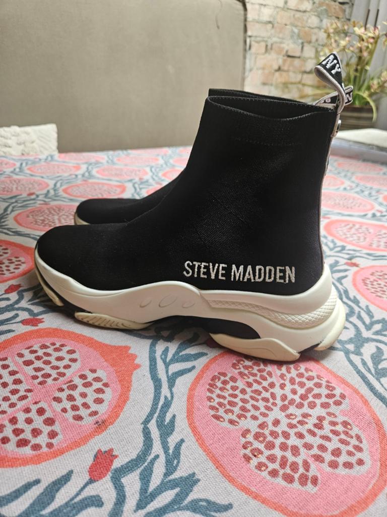 Steve Madden Sock Sneakers Zwart Maat 39, Zwart, Steve Madden, Ophalen of Verzenden, Sneakers of Gympen