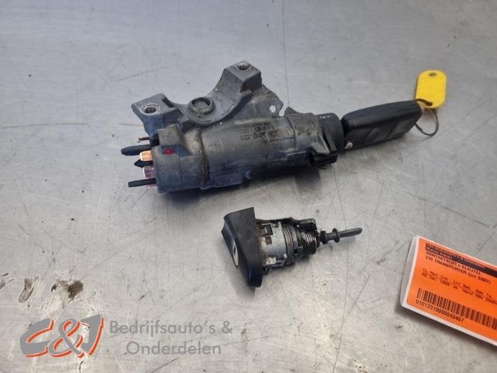 Kontaktslot + Sleutel van een Volkswagen Transporter, Gebruikt, -, Volkswagen, -
