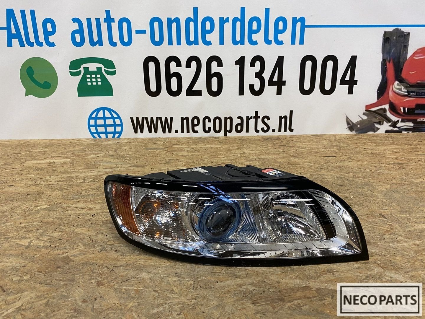 Volvo V50 S40 xenon koplamp rechts 32206145 origineel, Auto-onderdelen, Gebruikt, -, -, Ophalen of Verzenden