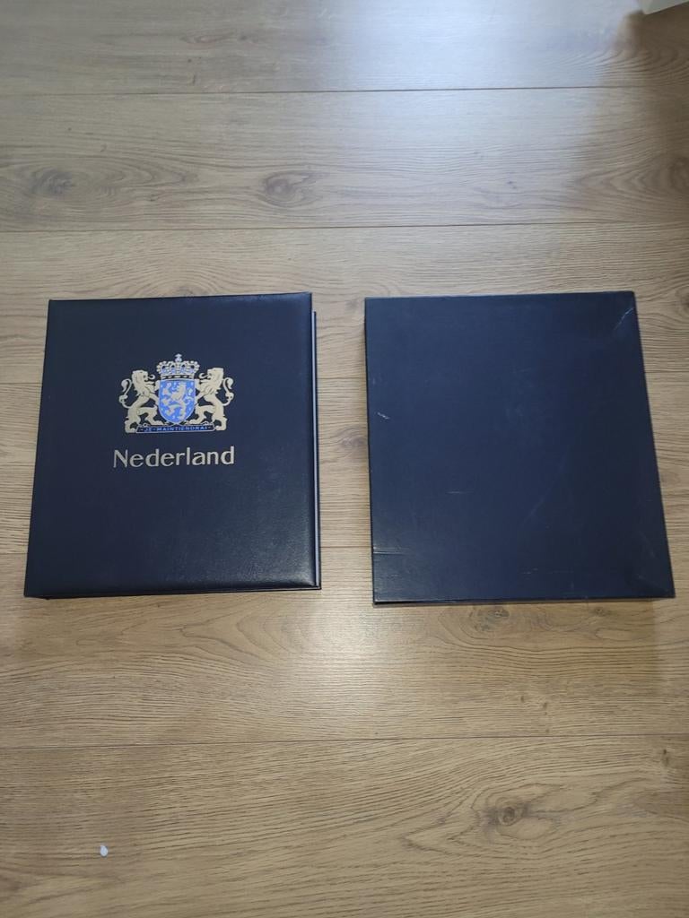 Mooi davo album postzegels Nederland deluxe met veel inhoud, Ophalen of Verzenden
