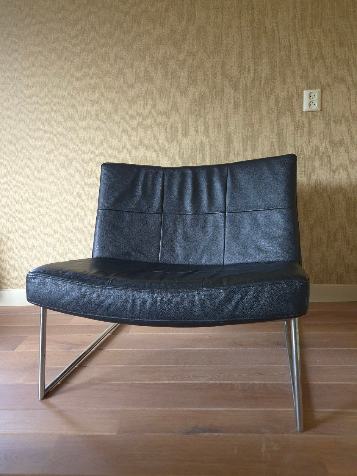 Harvink Hebbes Fauteuil - Zwart Leer en Chroom, Ophalen, Gebruikt, Modern Design, 75 tot 100 cm