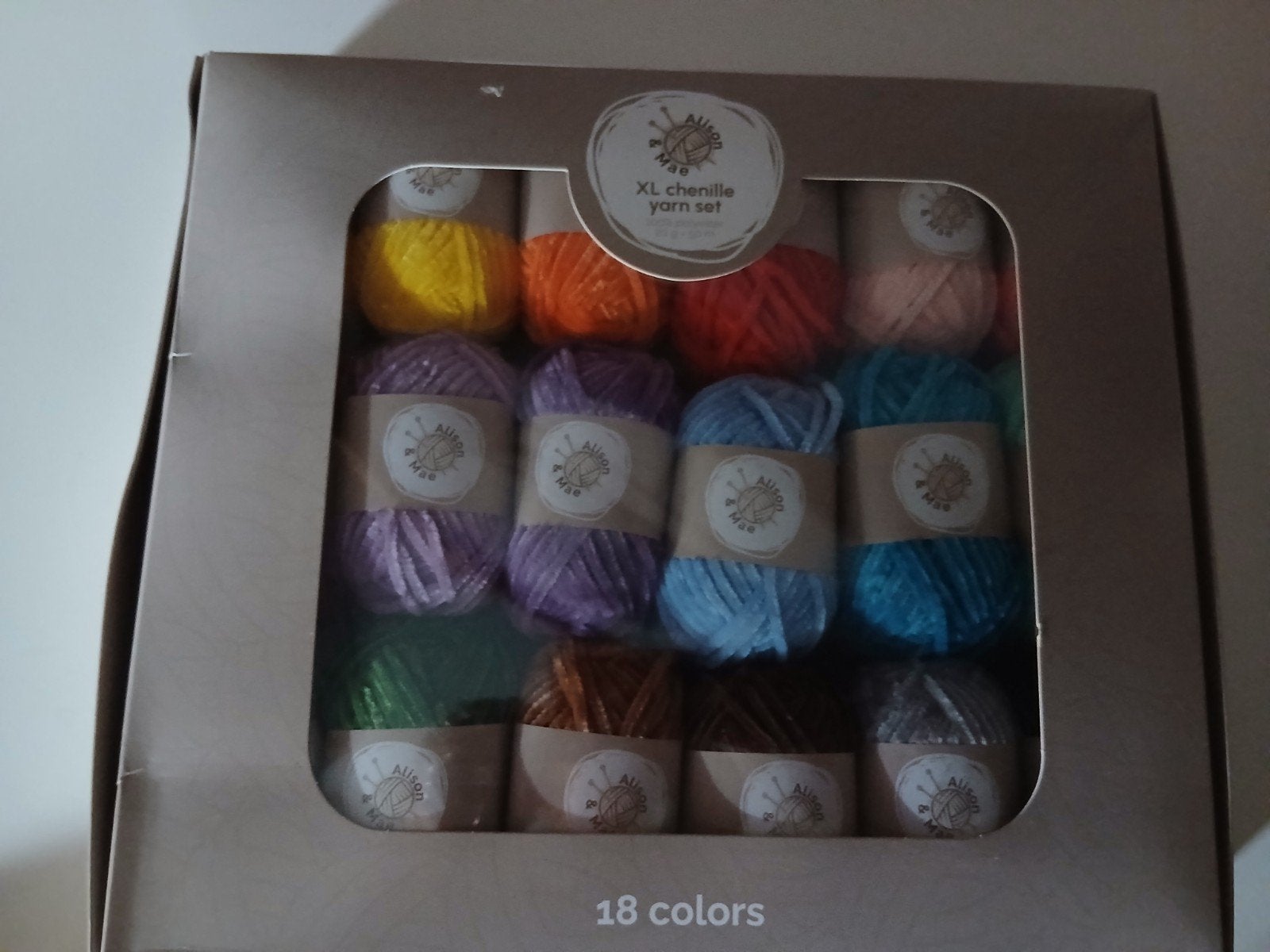 Xl chenille Alison & Mae, Ophalen of Verzenden, Nieuw, Haken, Wol of Garen