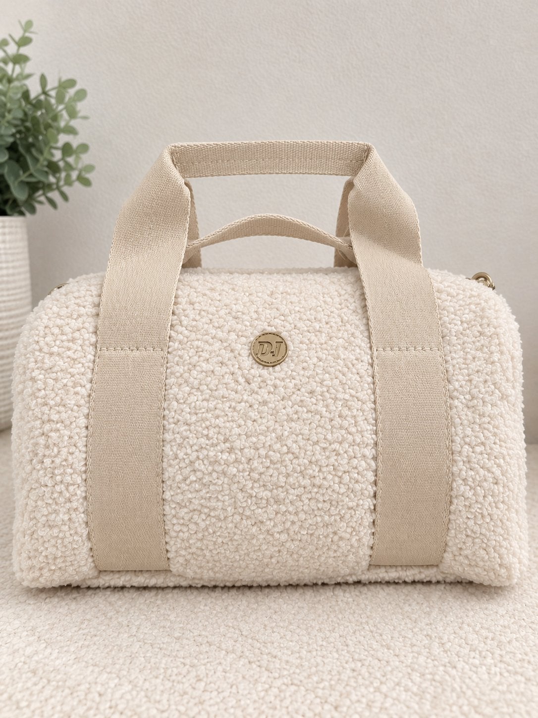 Stijlvolle teddy handtas - nieuw, Sieraden, Tassen en Uiterlijk, Ophalen of Verzenden, Zo goed als nieuw, Beige, Handtas