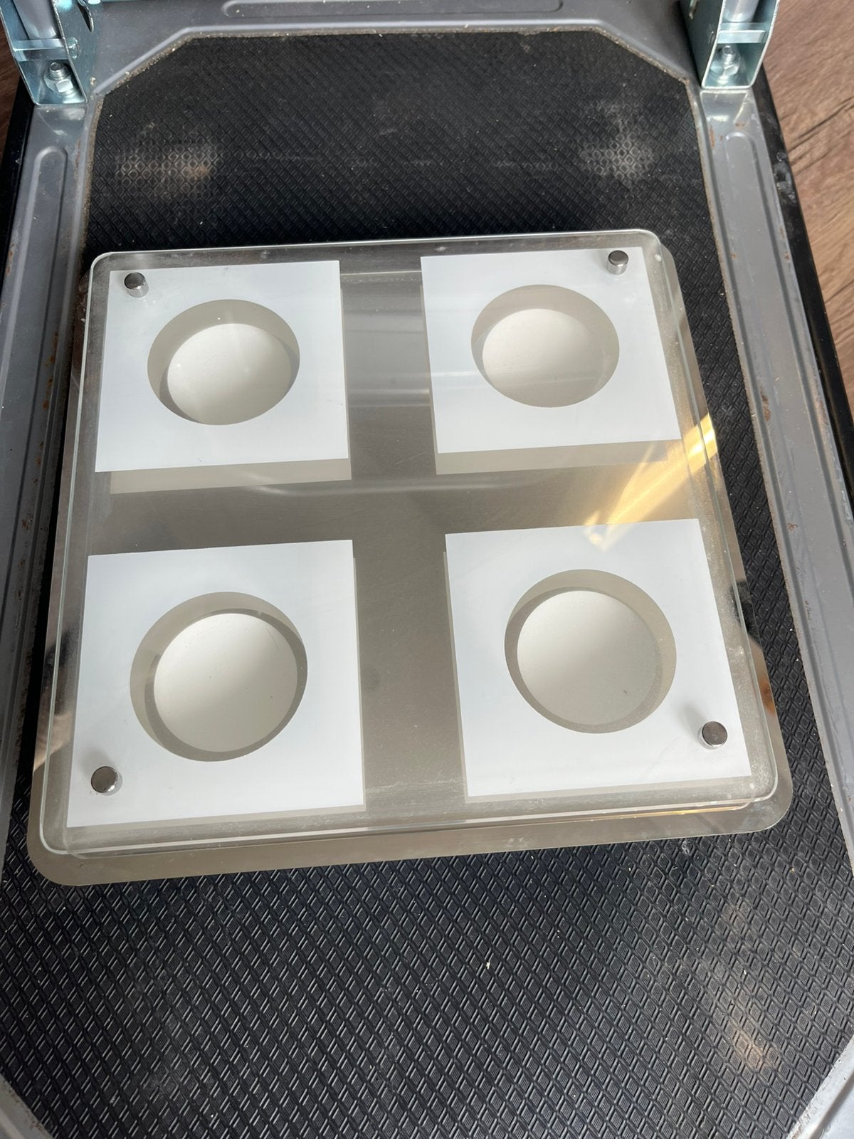 Plafondlamp AEG 4x 5watt LED, Ophalen, Zo goed als nieuw