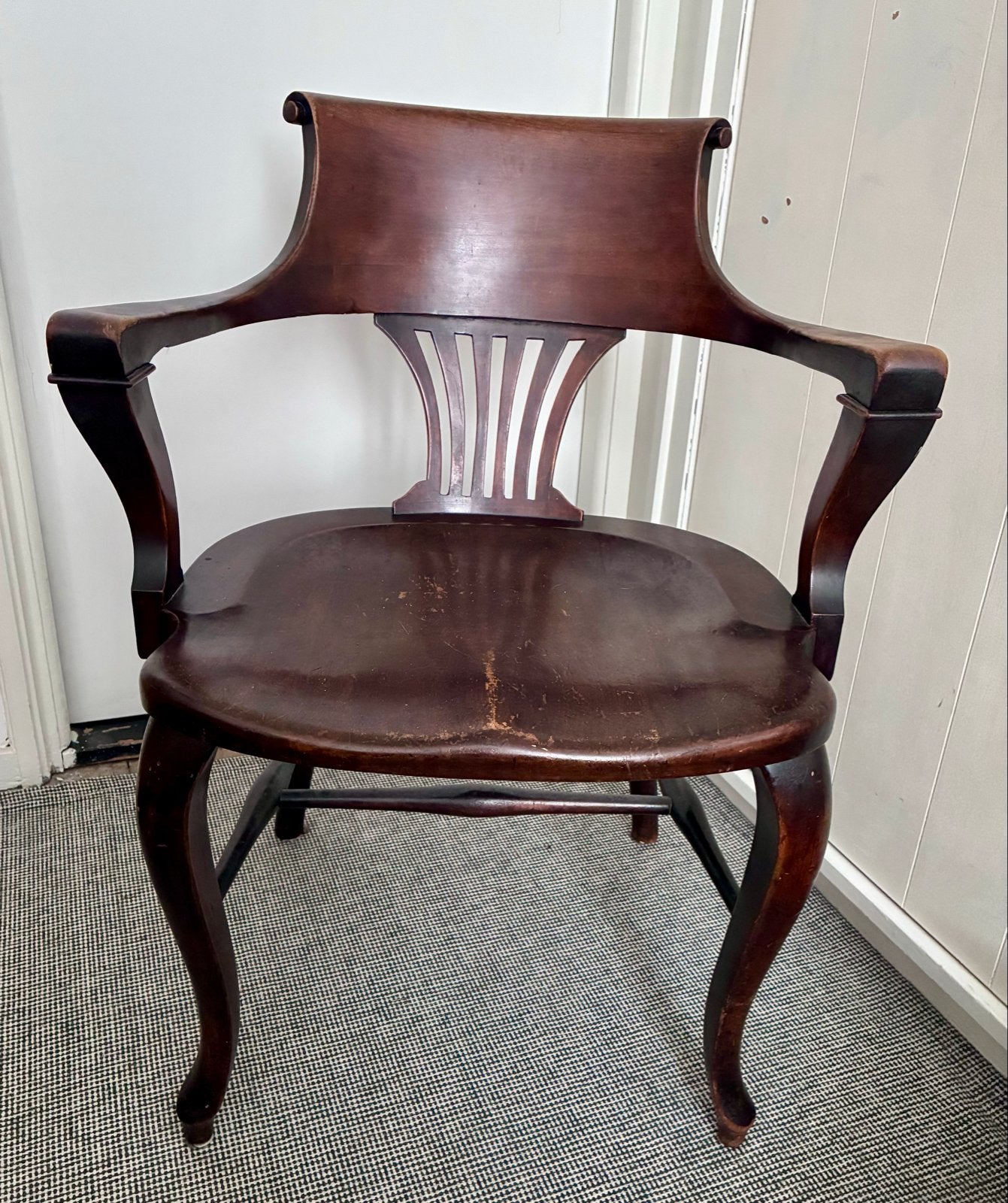 Antieke houten stoel met armleuningen, Antiek en Kunst, Ophalen