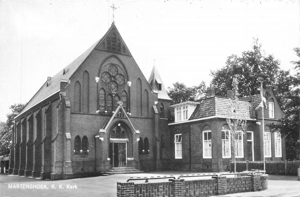 378-390-015 Martenshoek RK Kerk, Verzamelen, Ansichtkaarten | Nederland, Verzenden, Voor 1920, Groningen