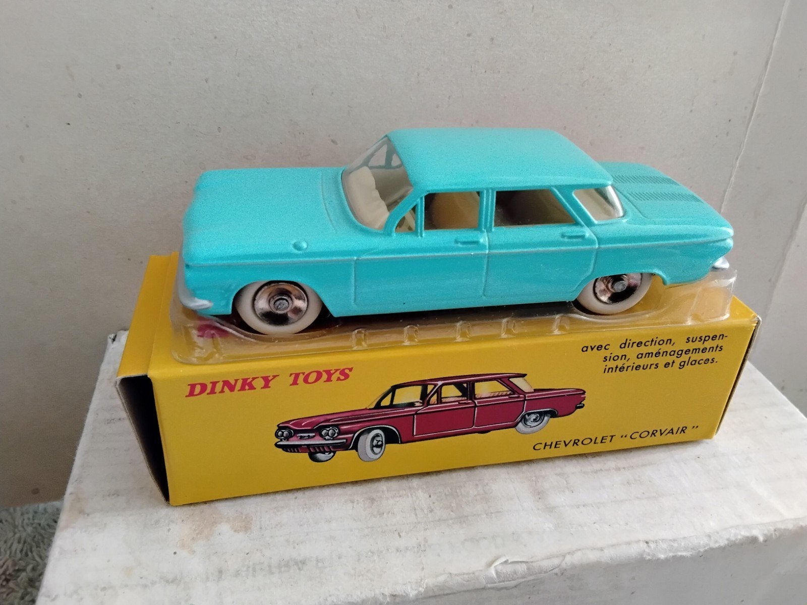 DINKY  TOYS  ATLAS " CHEVROLET "CORVAIR"  NO  552, Ophalen of Verzenden, Zo goed als nieuw, Auto, Dinky Toys