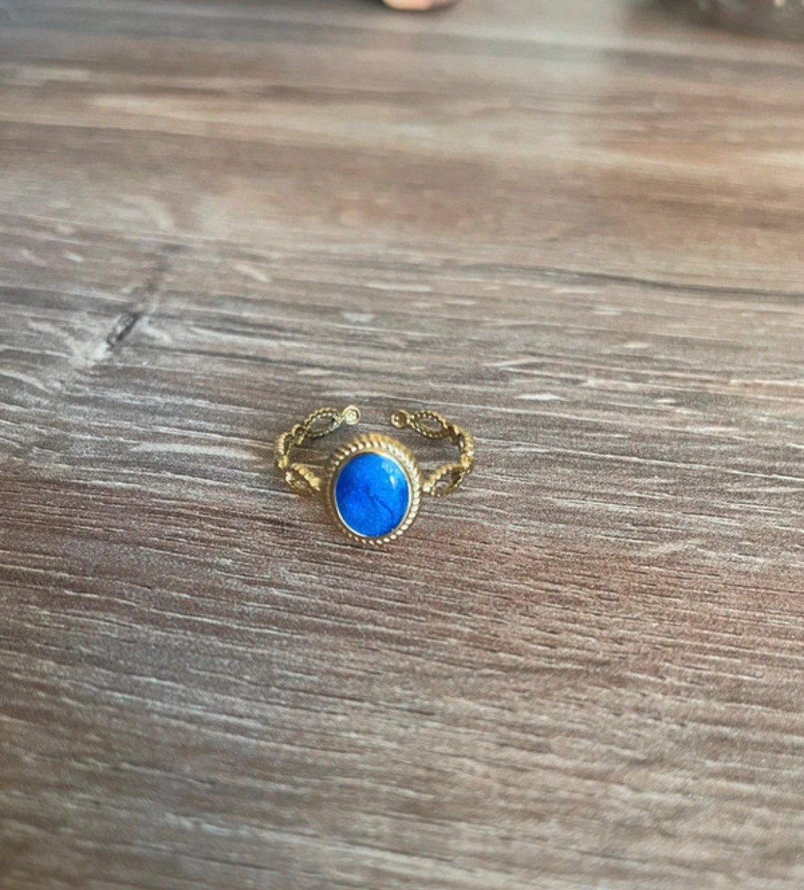 Ring goud met blauw aanpasbaar nieuw, Ophalen of Verzenden, Nieuw, Goud, Dame