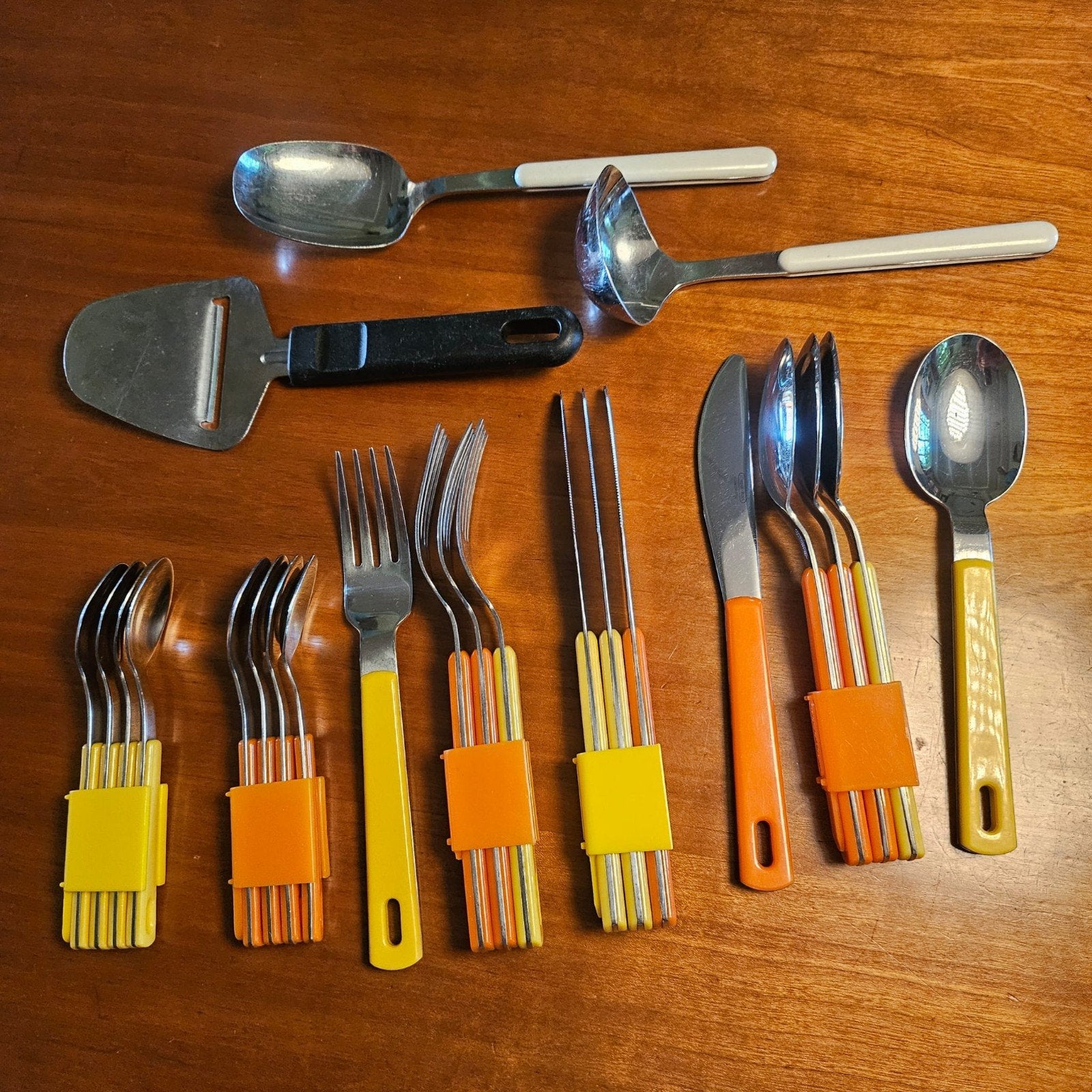 Bestekset voor de camping., Caravans en Kamperen, Ophalen, Zo goed als nieuw