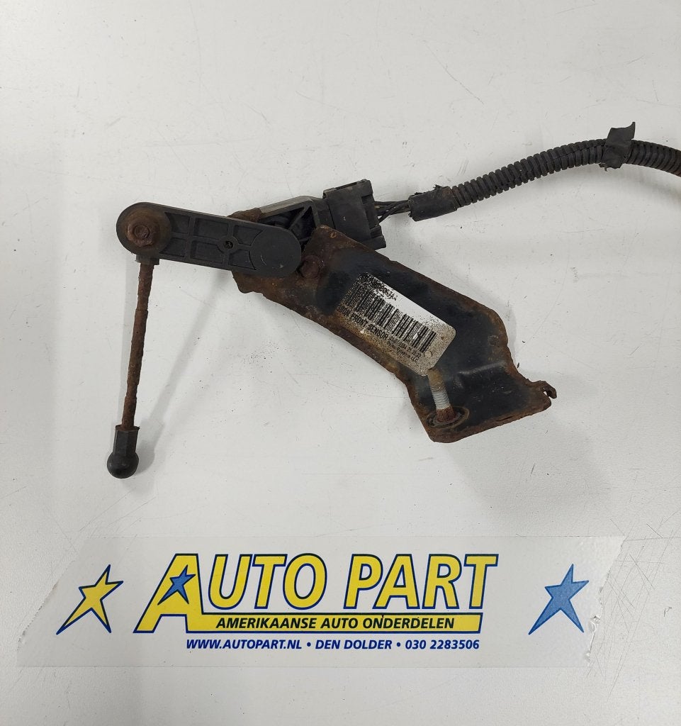 Chrysler 300c gebruikte koplamp niveausensor 2005-2007, Gebruikt, PO Box 21-8004 | Auburn Hills, MI 48321-8004, Ophalen of Verzenden