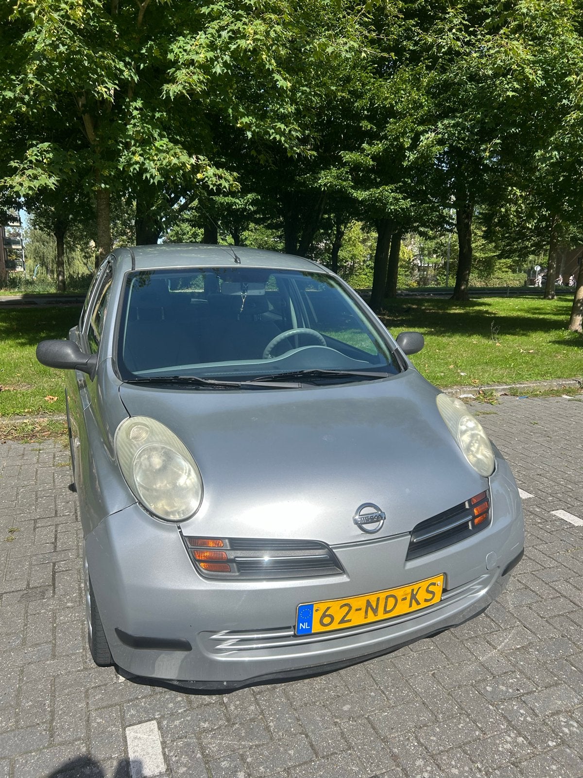 Nissan Micra 1.2 59KW 3DR AUTOMAAT 2003 Grijs, Auto's, 15 km/l, 31 €/maand, 4 cilinders, Origineel Nederlands