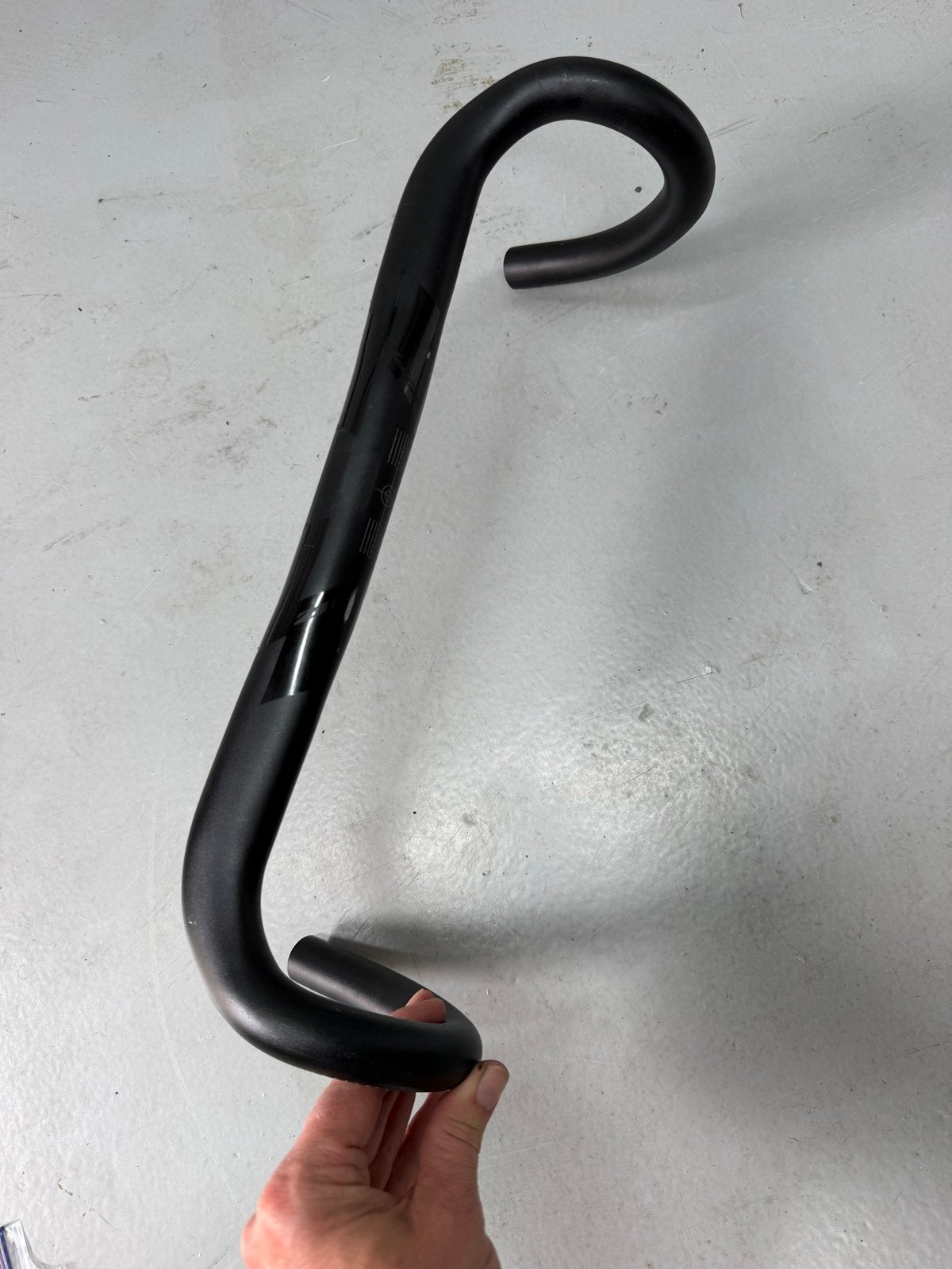 Zipp aluminium stuur 40cm center-center, Fietsen en Brommers, Stuur, Ophalen of Verzenden, Zo goed als nieuw, Aluminium