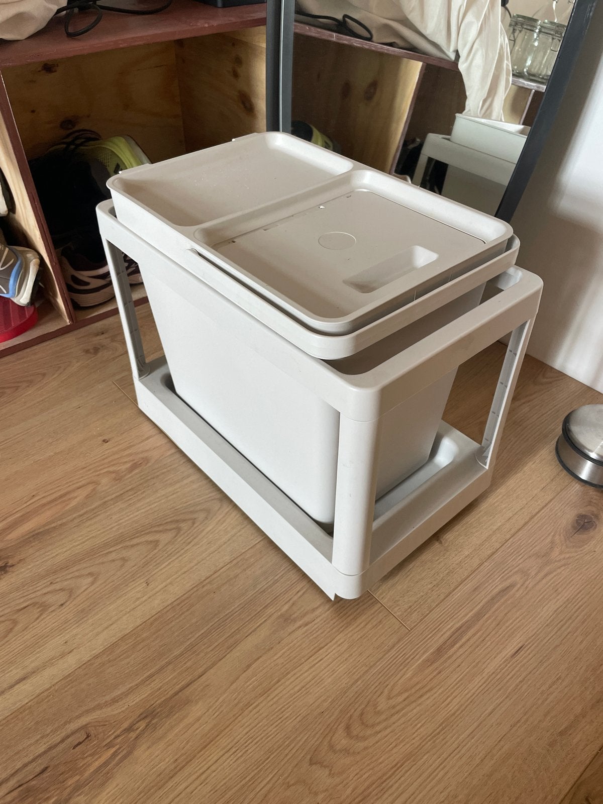 Ikea prullenbak met deksel - Handig en compact, Ophalen, 50 – 75, Kunststof, Gebruikt