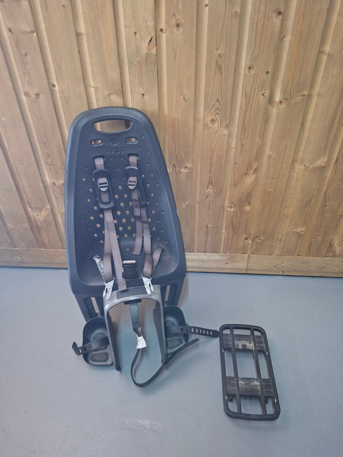 Yepp maxi fietsstoeltje met easyfit drager, Ophalen, Gebruikt