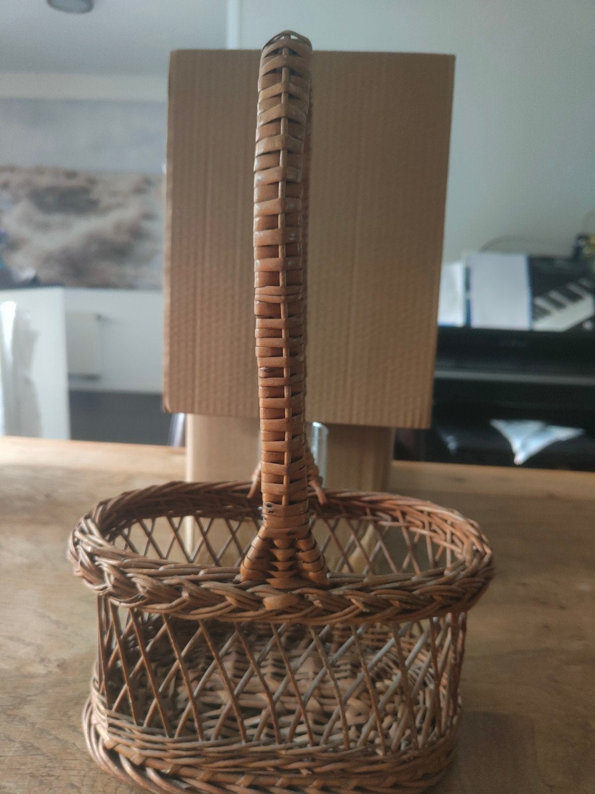 Gevlochten mandje voor twee flessen, Gebruikt, Mand, Ophalen of Verzenden, Met hengsel