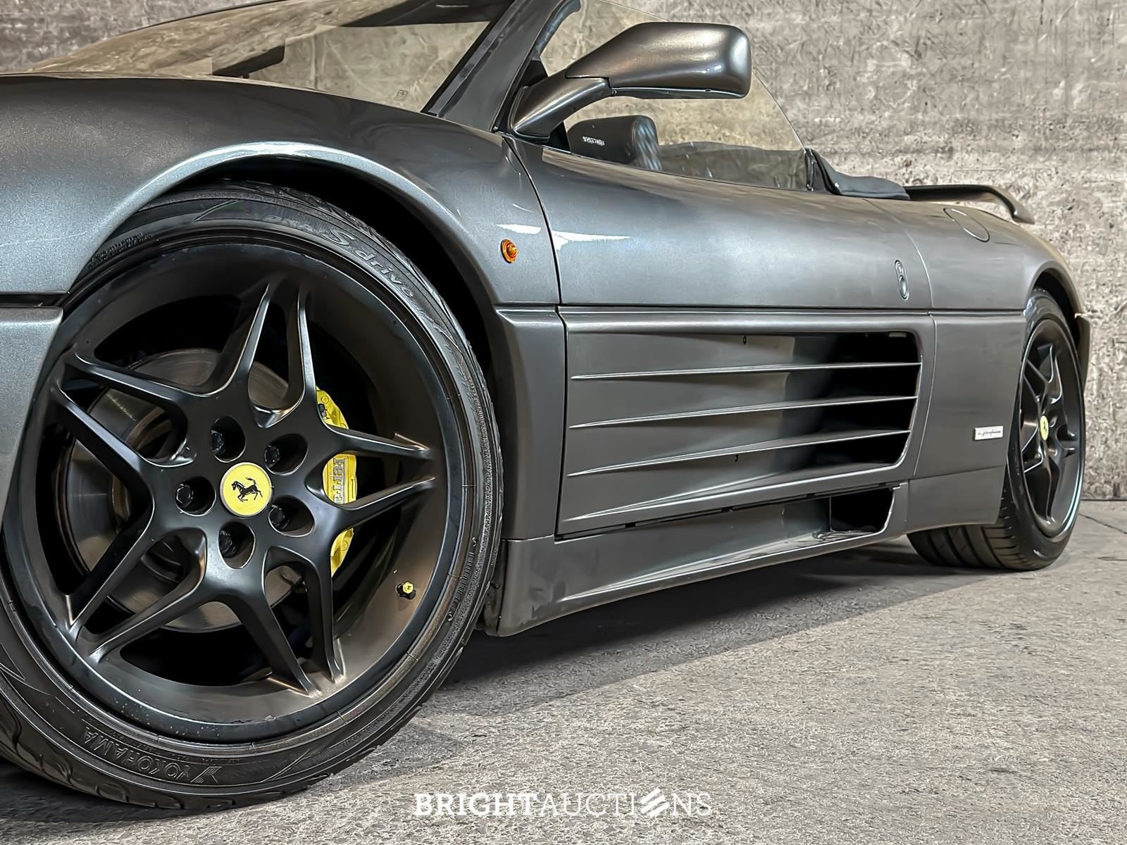 Ferrari 348 Spider 3.4 V8 (bj 1993), foto 10