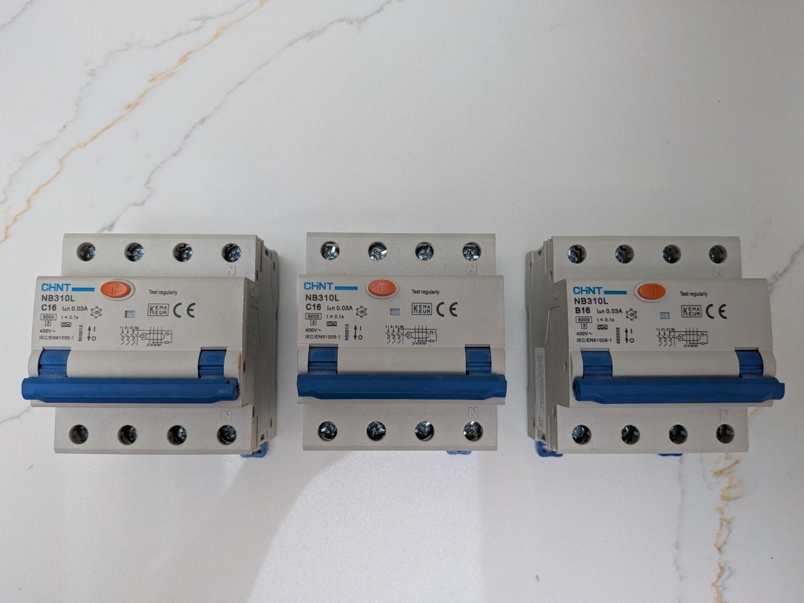 3x Chint B310L krachtstroom automaat, Ophalen of Verzenden, Gebruikt, Overige typen