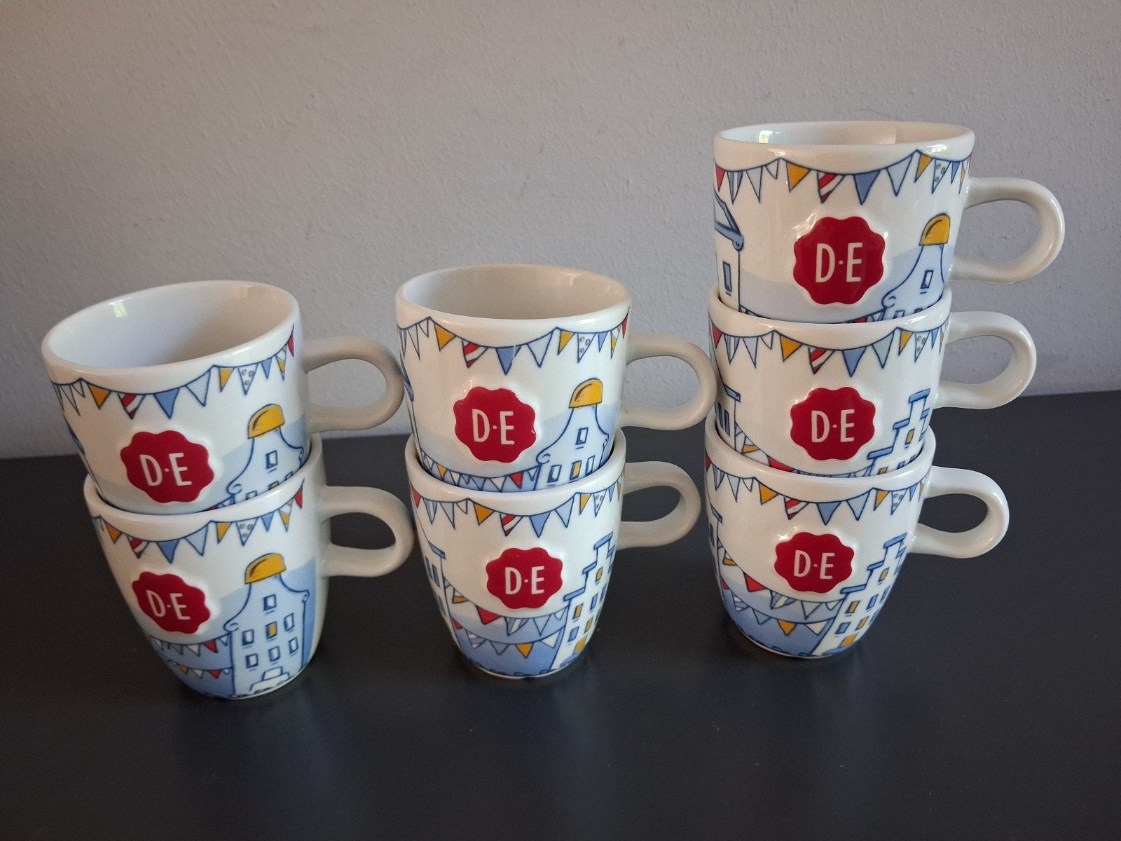 Douwe Egberts mokken senseo mokje 7x burendag zaanse huisjes, Blond Amsterdam, Ophalen of Verzenden, Zo goed als nieuw, Kop(pen) en/of Schotel(s)