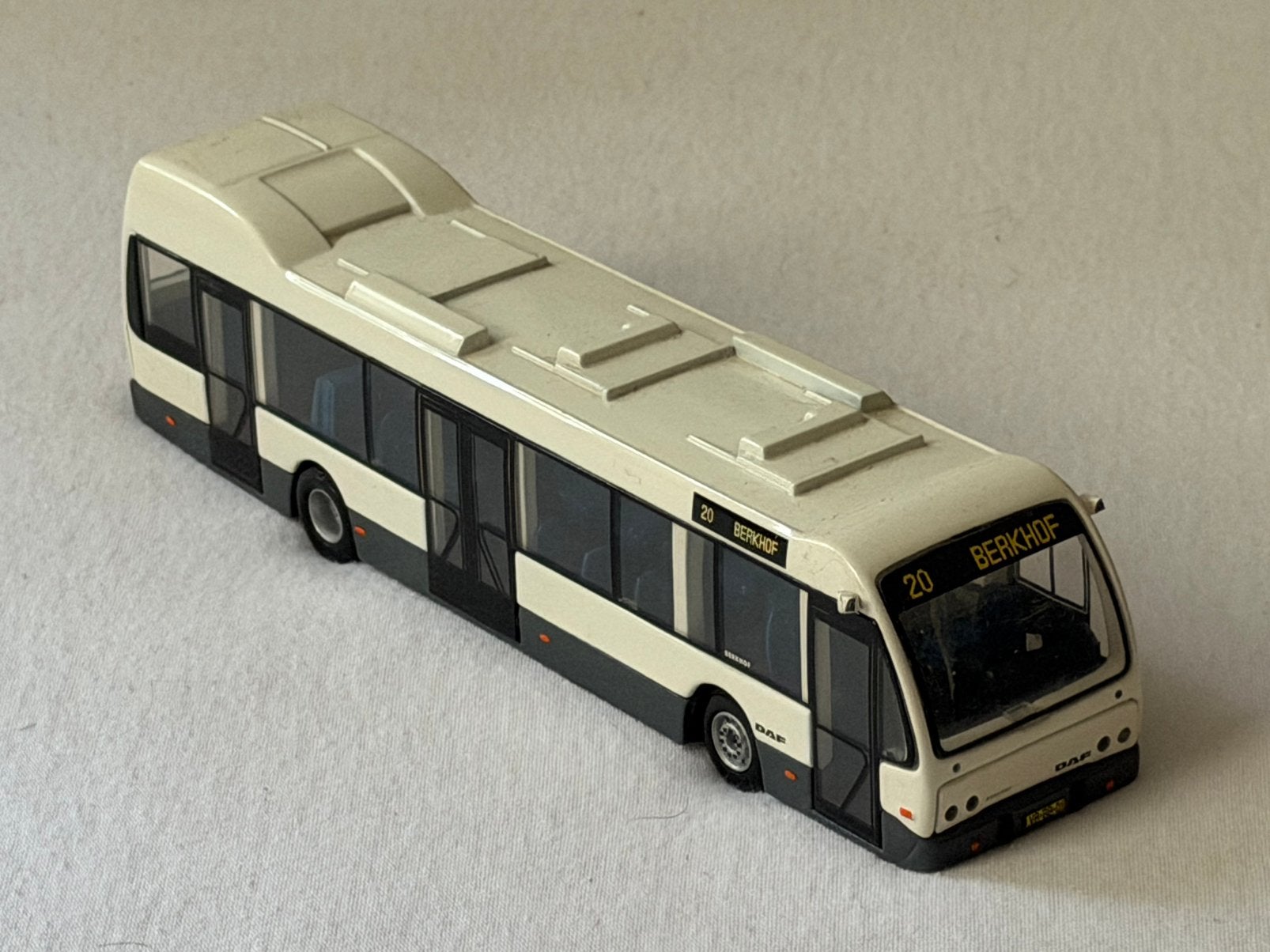 DAF BERKHOF MODELBUS | 1:50, Ophalen of Verzenden, Zo goed als nieuw, Bus of Vrachtwagen, Lion Toys