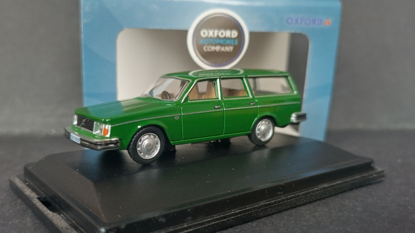 Volvo 245 Estate Green 1:76 Oxford Diecast Pol, Hobby en Vrije tijd, Auto, Verzenden, ., Nieuw