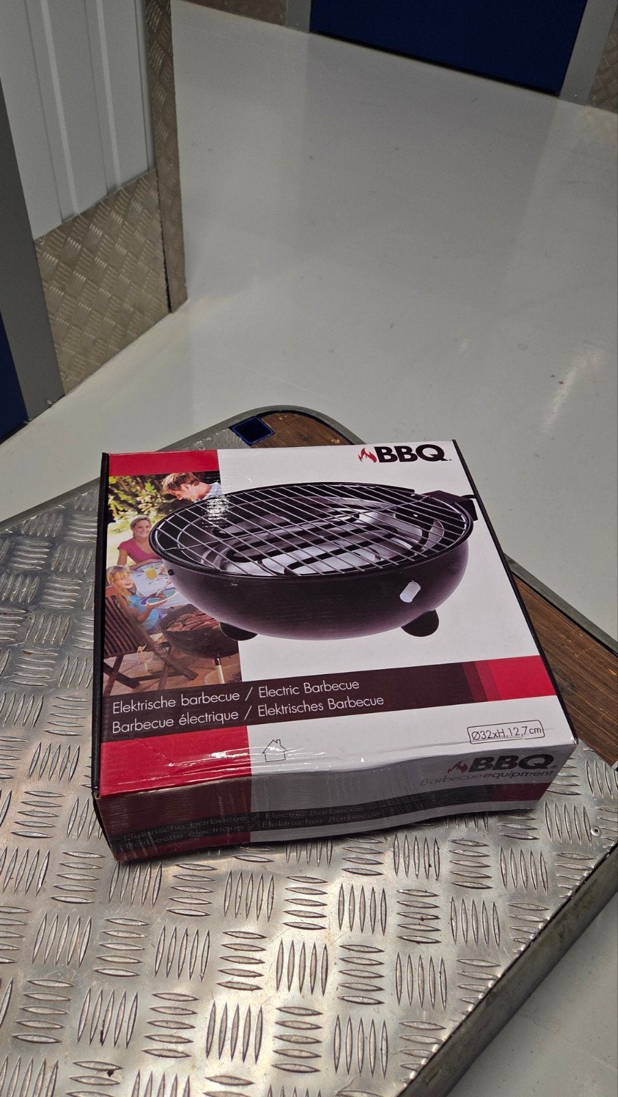 Elektrische Tafel BBQ- Compact & Rookarm, Tuin en Terras, Elektrische barbecues, Ophalen, Nieuw, Onbekend