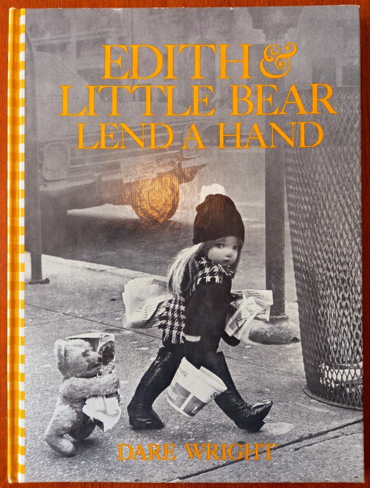 Dare Wright-Lonely Doll Book/Edith&Little Bear Lend a Hand, Gelezen, Ophalen of Verzenden, Dare Wright, Overige onderwerpen