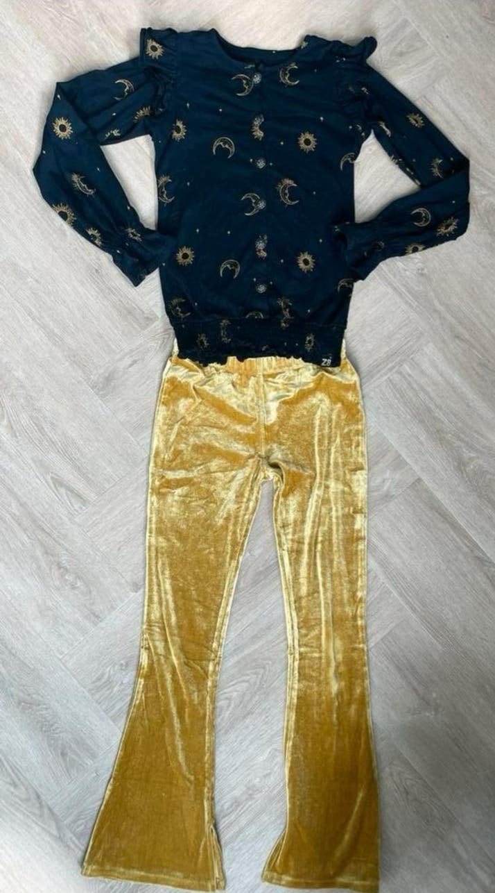 Z8 mooi setje met truitje en broek maat 140, Verzenden, Zo goed als nieuw, Meisje, Setje